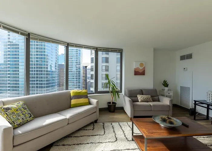 Apartment Ultimate 3br Luxury Near Navy Pier With Gym & Pool By Envitae *