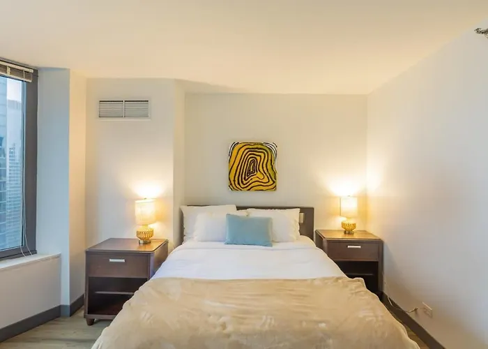 Ultimate 3br Luxury Near Navy Pier With Gym & Pool By Envitae Apartment *