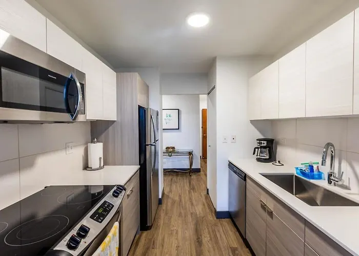 Apartment Ultimate 3br Luxury Near Navy Pier With Gym & Pool By Envitae *